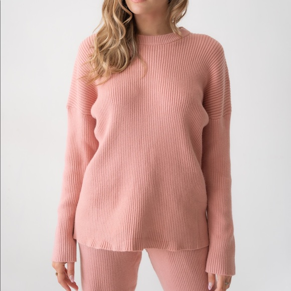 Pink Ribbed Loungewear Set - Picture 5 of 5